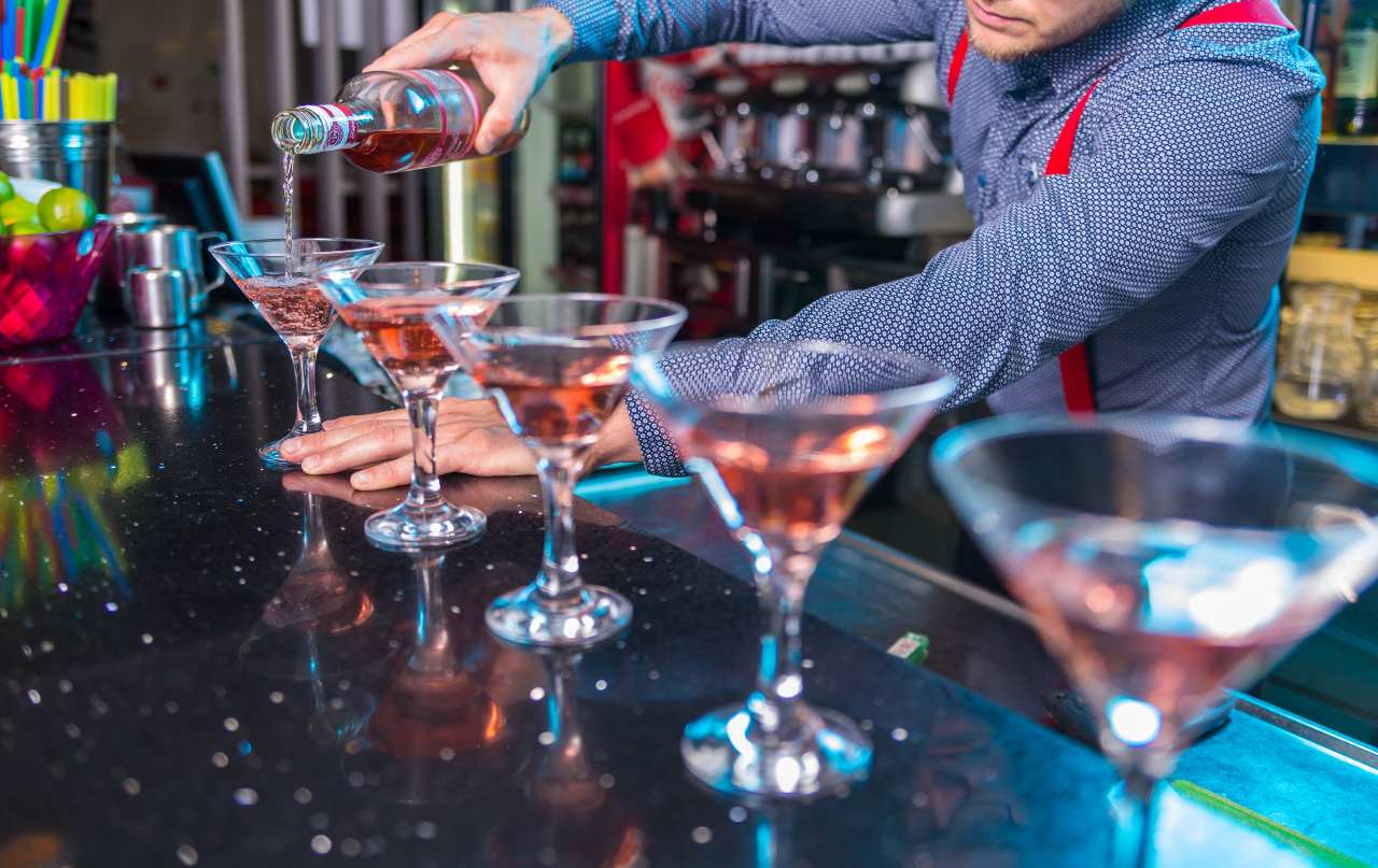 Bartending Workshop - Purple Pineapple Pot