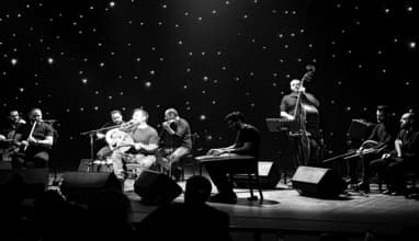 Naim El Asmar sings "El Awila fil Gharam" & "El Atlal"