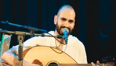 Firas Andary sings Karem Mahmoud 